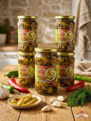 Стек Люти чушки „Рибка“ – Пукани и белени (6 броя х 270 гр) – Булмед 2002 Стек Люти чушки „Рибка“ – Пукани и белени (6 броя х 270 гр) – Булмед 2002